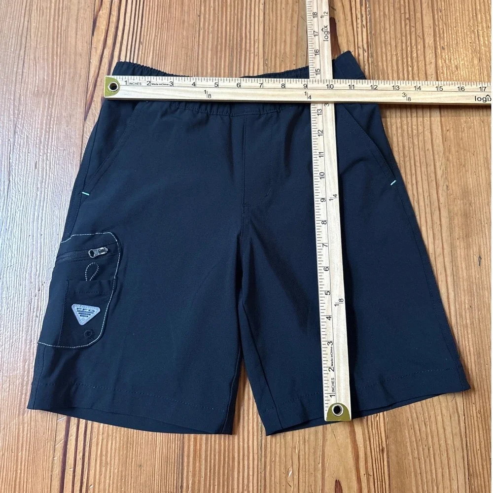 Columbia PFG Shorts Kids Black Performance Fishing Cargo SIZE S (8)